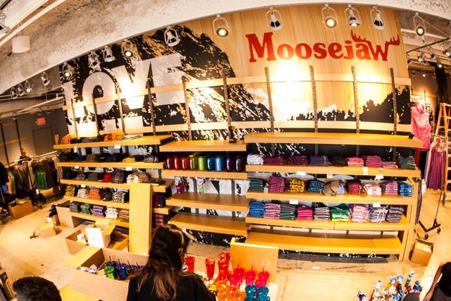 中年失业三件套：开滴滴跑外卖做律师(图1)